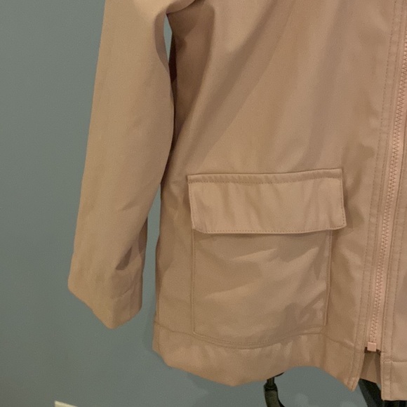 Gymboree girls rain coat. Size: L 10/12. Soft pink outside with grey lining. - Picture 2 of 10